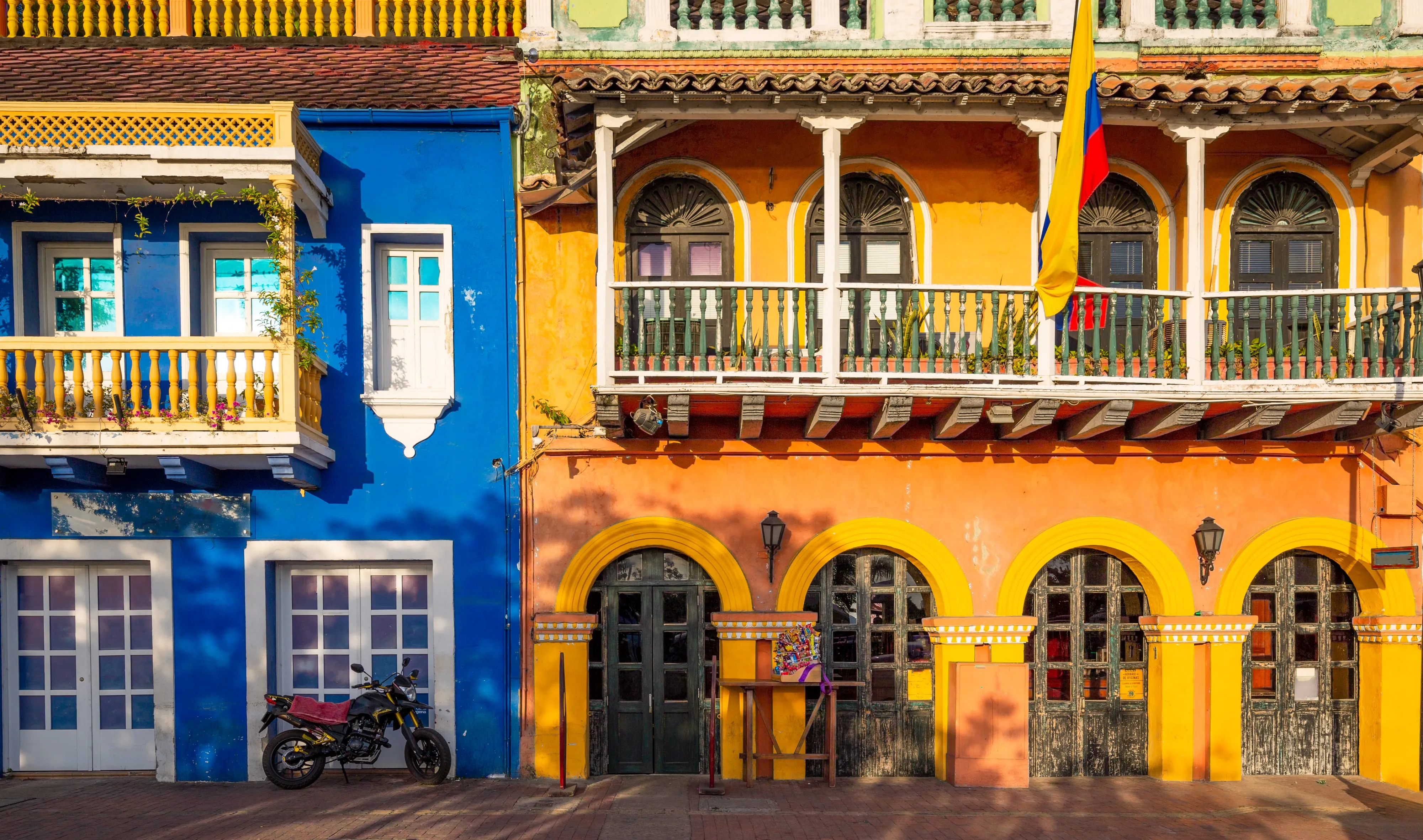 Colorful colonial buildings in Cartagena
